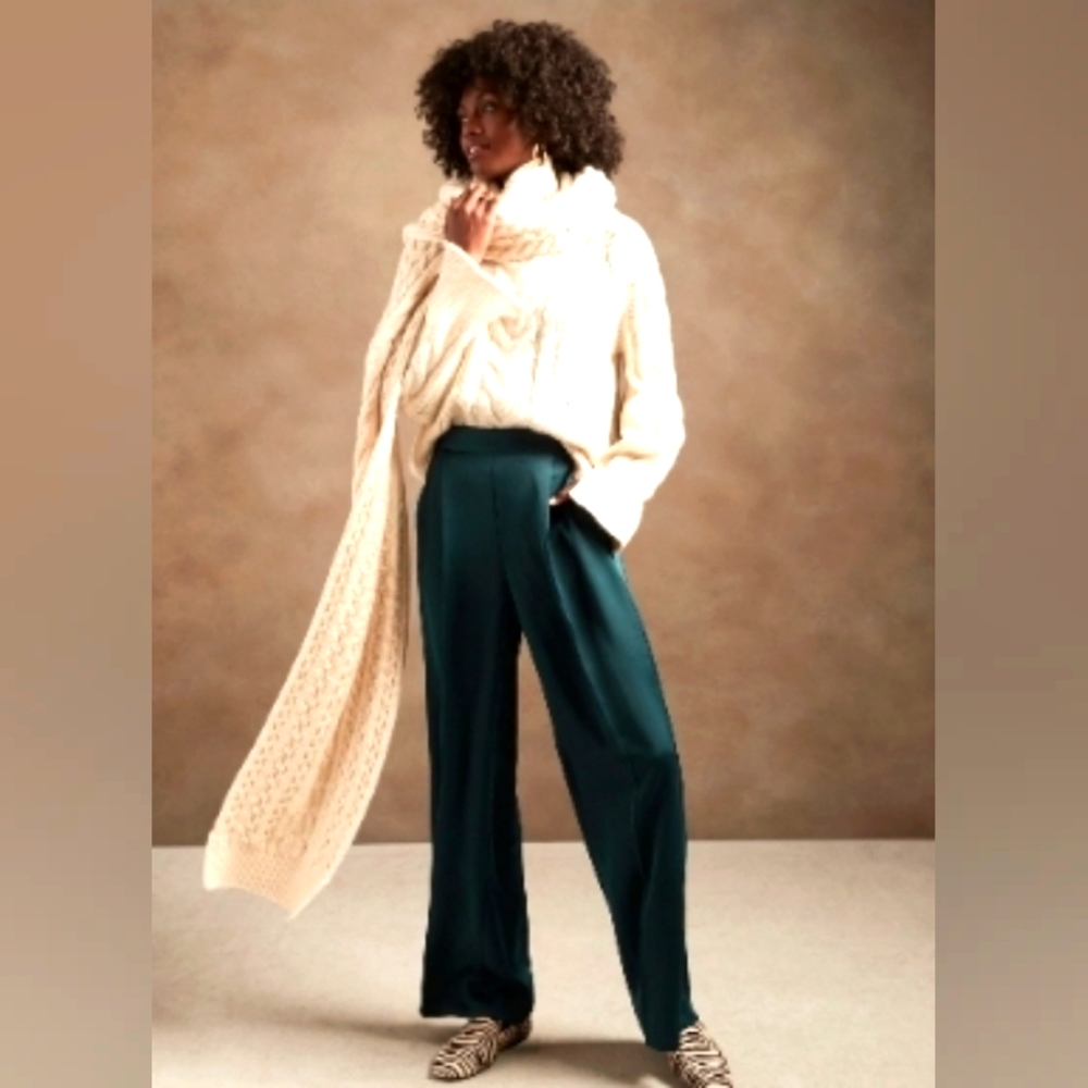BR Satin Teal wide legged pant M